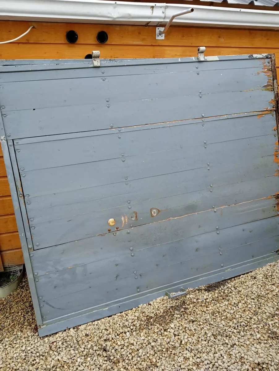 External steel frame  doors - Image 2