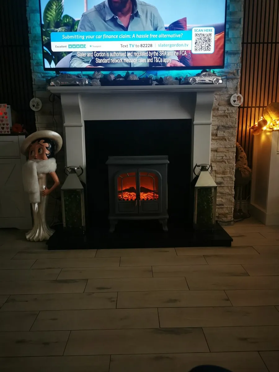 Electric fire - Image 1