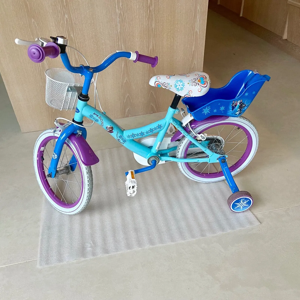 16”  Disney Frozen Bike with Basket & Doll Carrier - Image 1