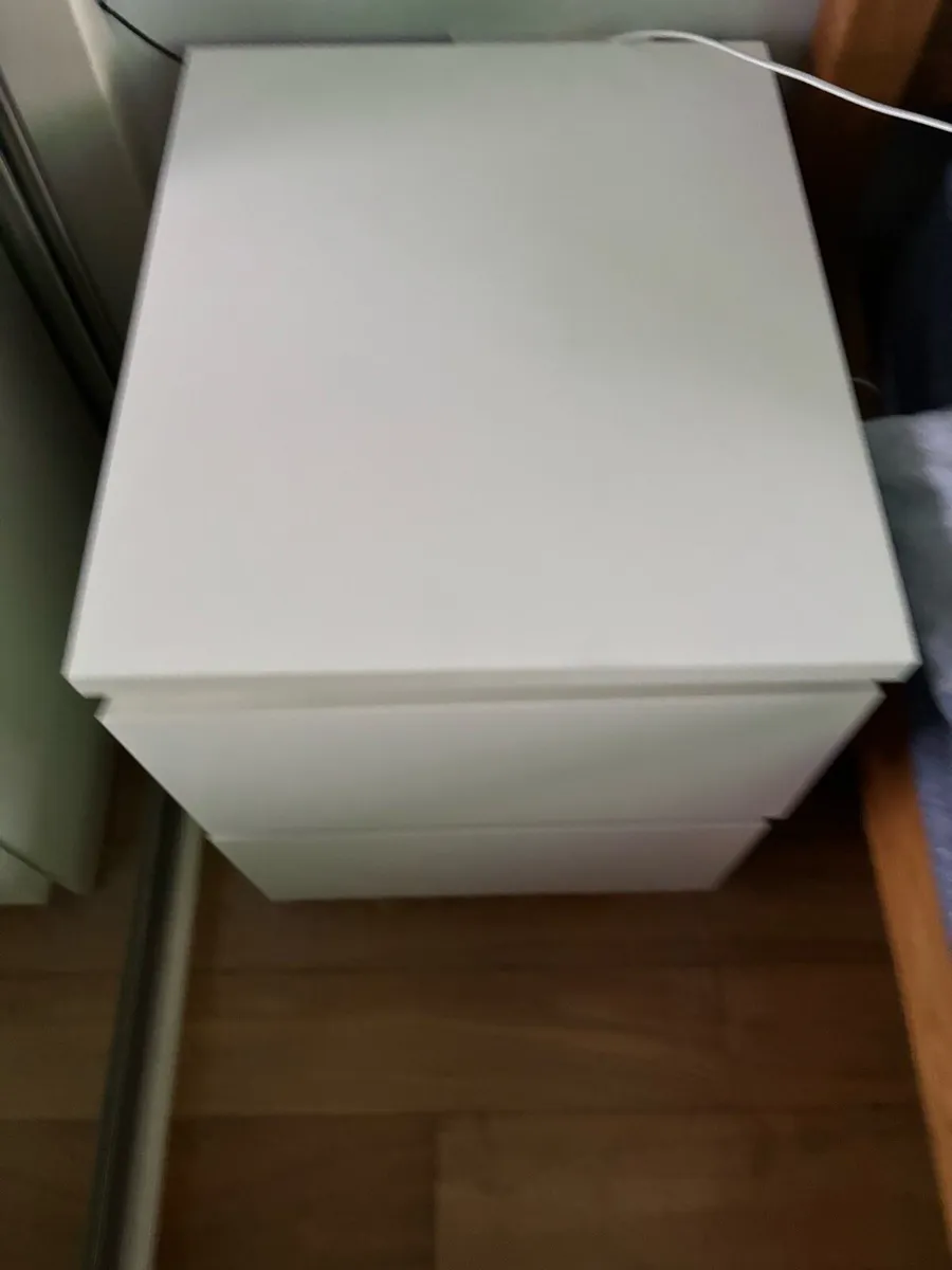 Bedside lockers - Image 2