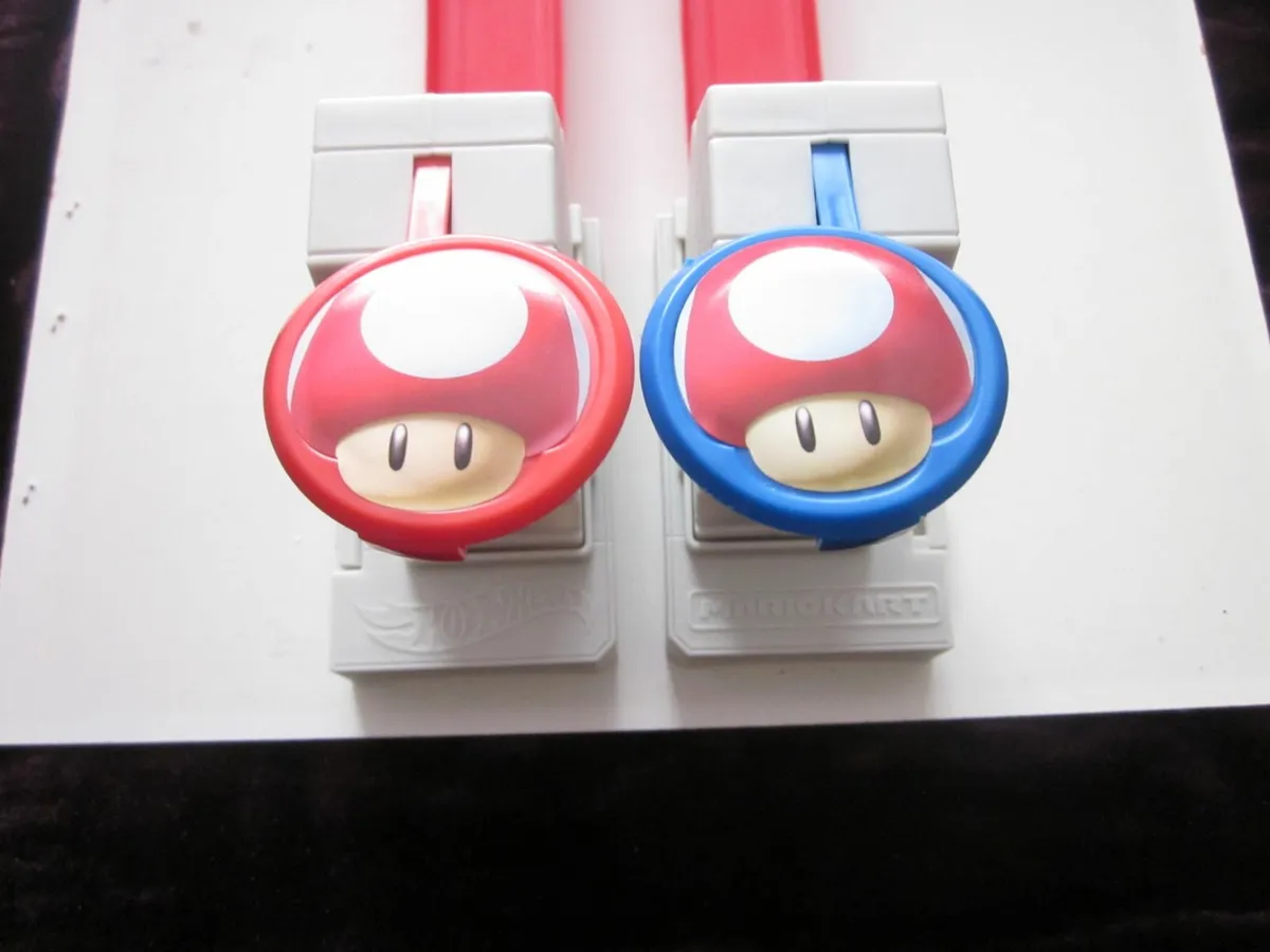 Hot Wheels Mario Kart Bowser’s Castle - Image 2