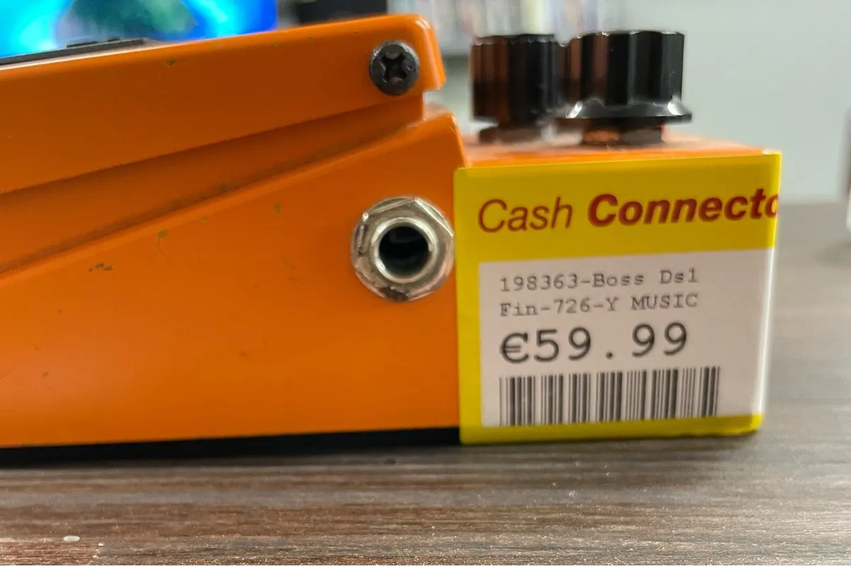 Boss distortion DS1 - Image 3