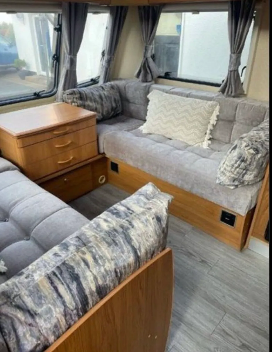 Bailey pageant series 7 2008 - Image 1