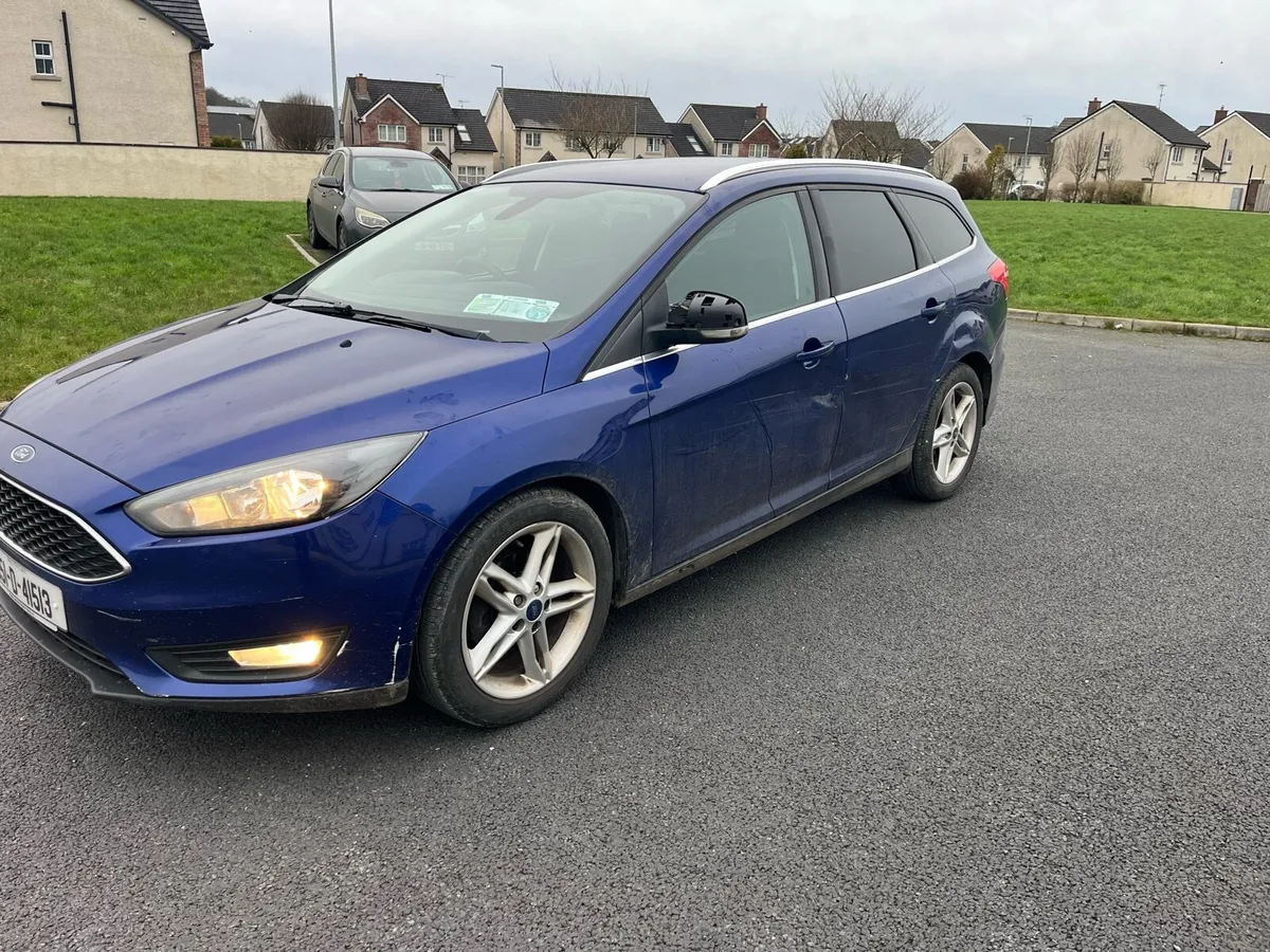 2015 ford focus - Image 3