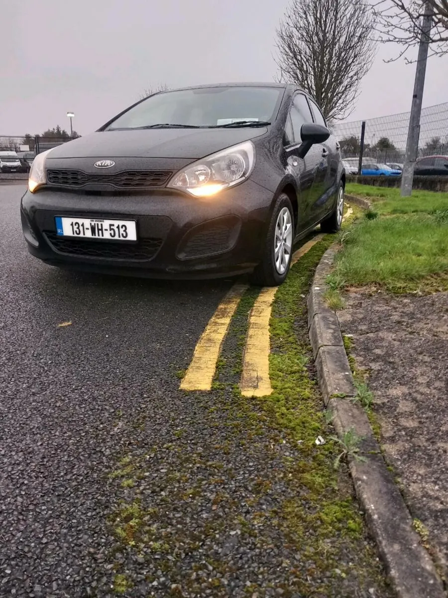 2013 kia rio - Image 2