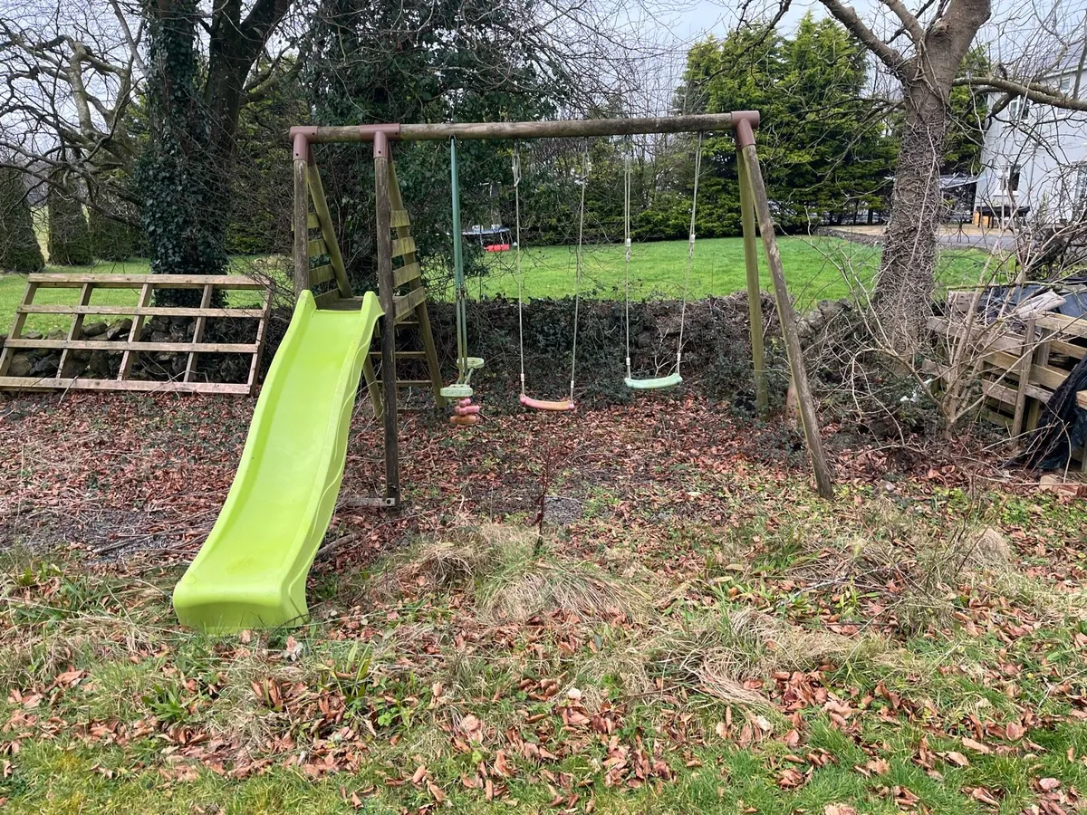 Swing set
