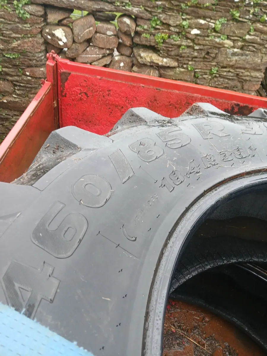 Tractor tyres - Image 2
