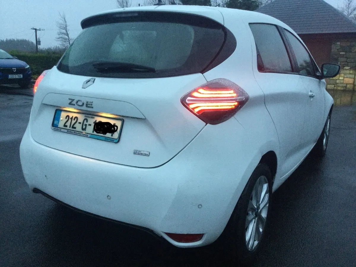 2021 Renault ZoeZE Iconic R 19 Rapid - Image 4