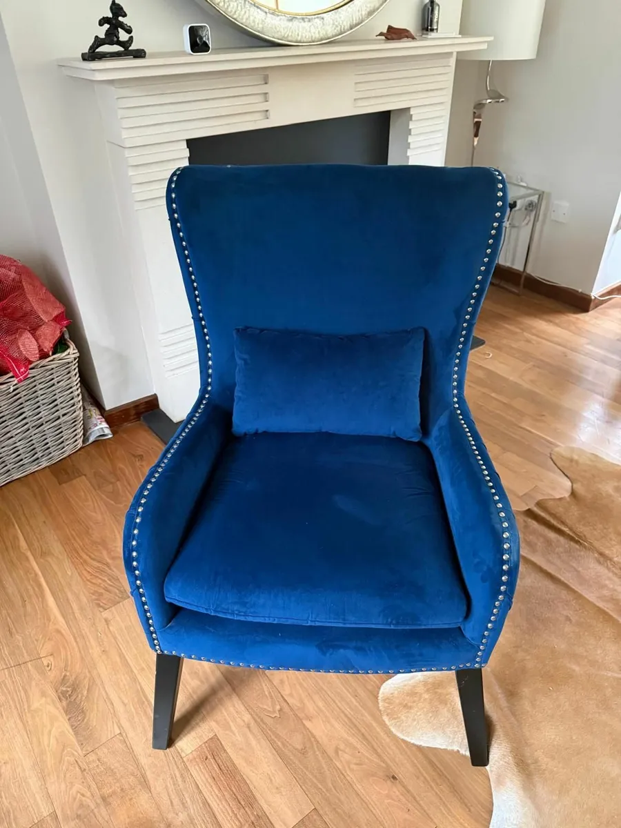 Royal Blue arm chair - quality impressive piece - Image 3