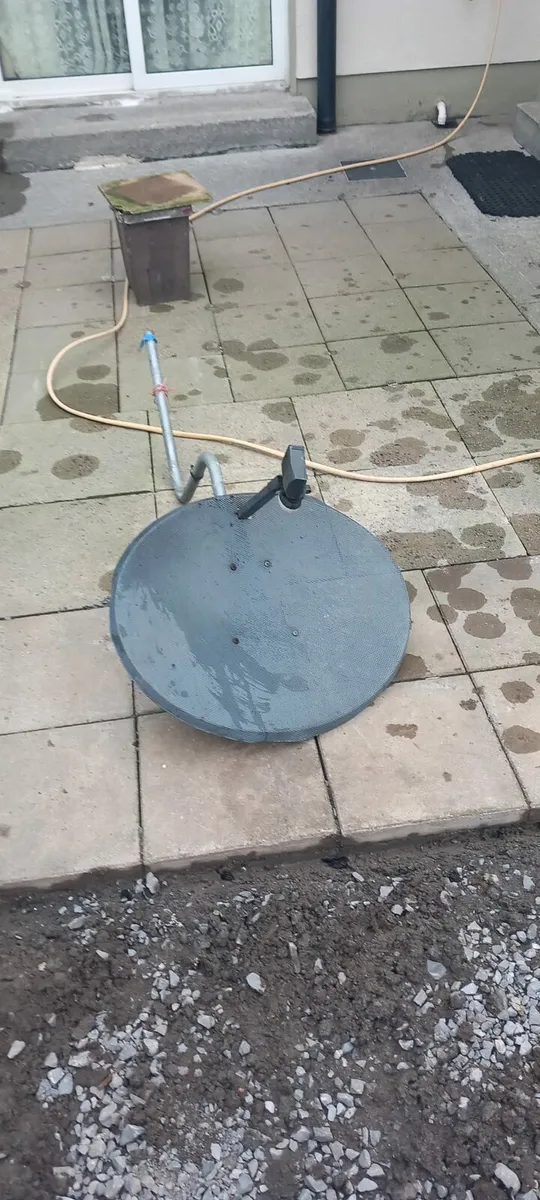 Satellite dish/sky hd box - Image 4