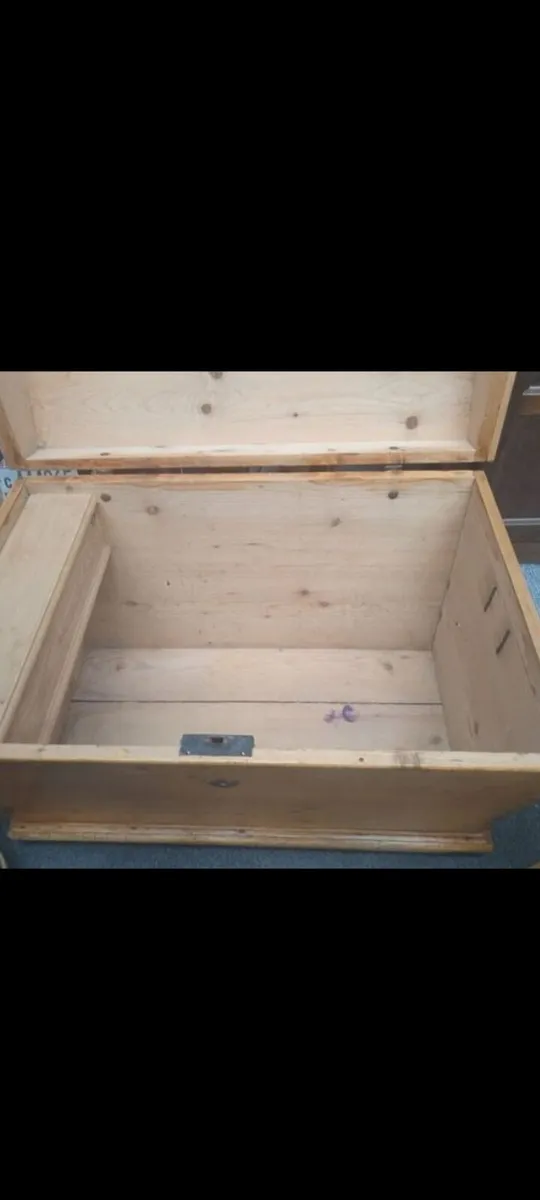 victorian dome top pine trunk with candle box - Image 2