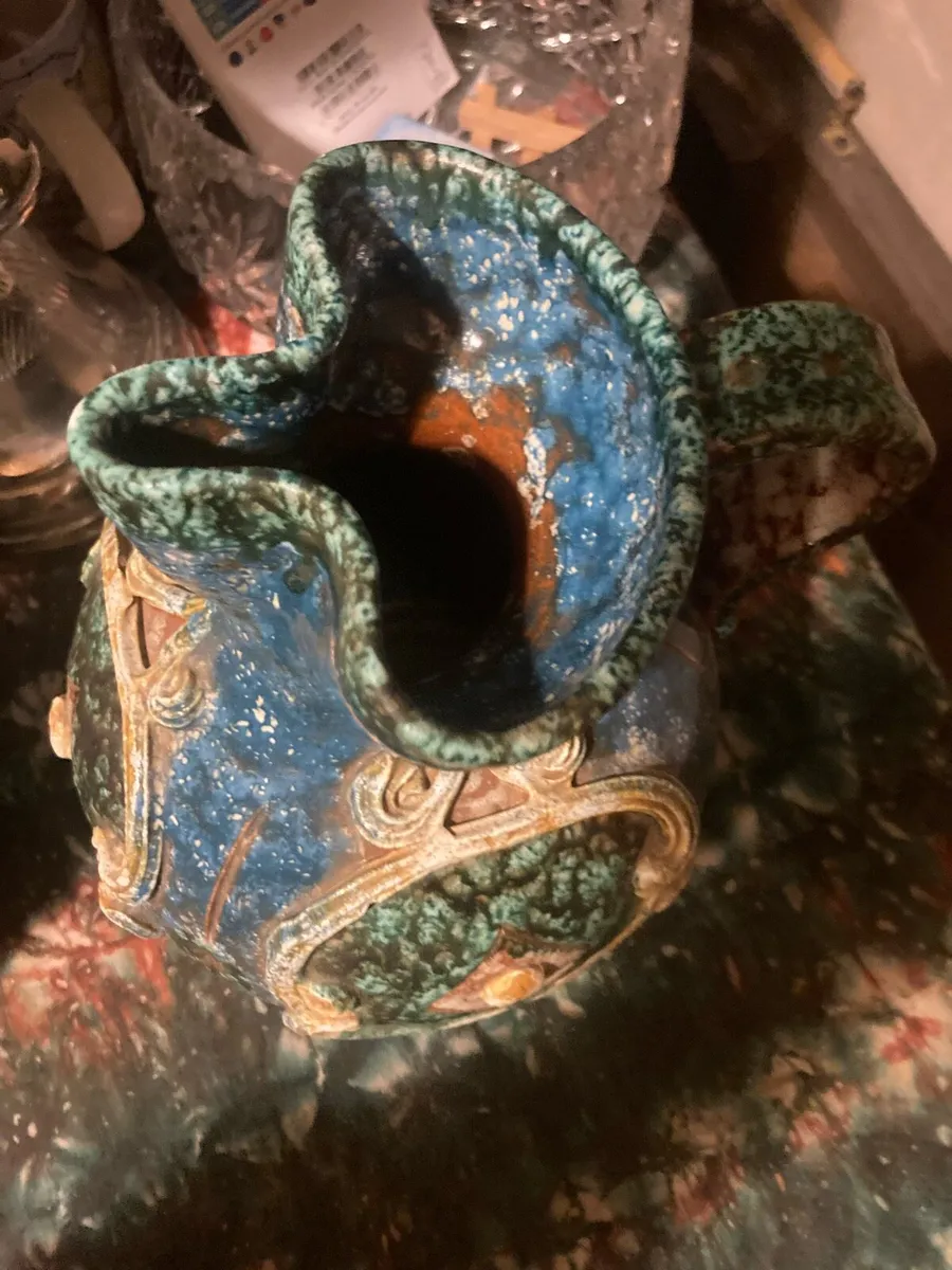 Italian pottery jug and flower pot free poatage - Image 4