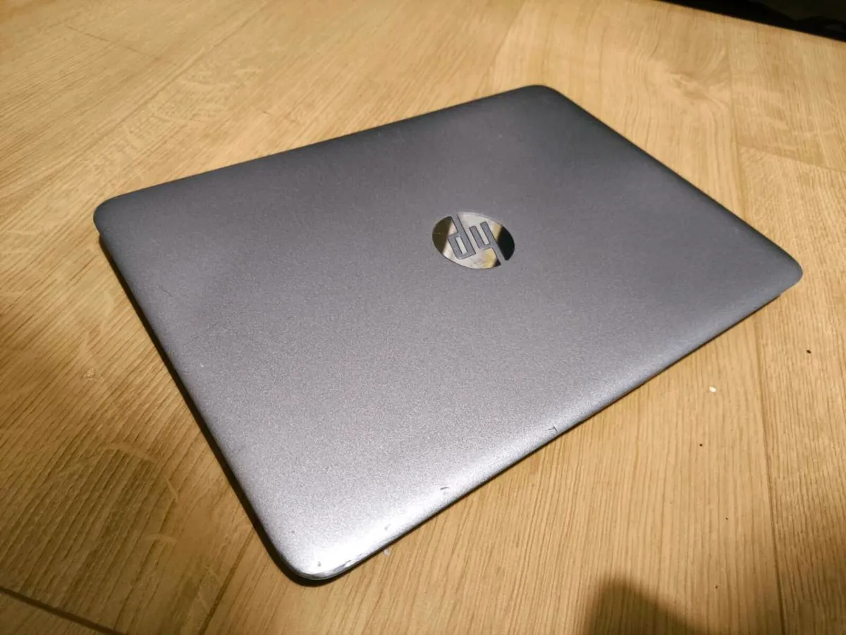 HP Laptop i5 DDR4 SSD - Image 2