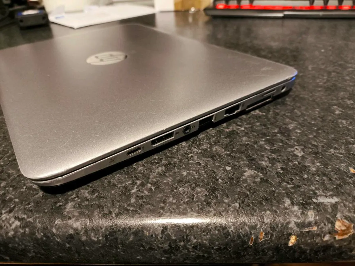 HP Laptop i5 DDR4 SSD - Image 4