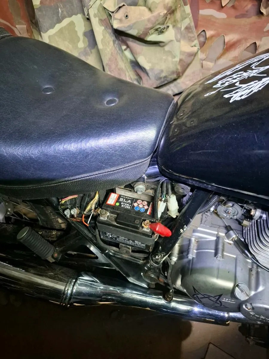 Side panel right - Image 1