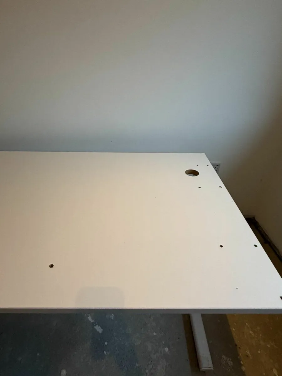 Used 1600 × 1200 L-shaped office desk. - Image 2