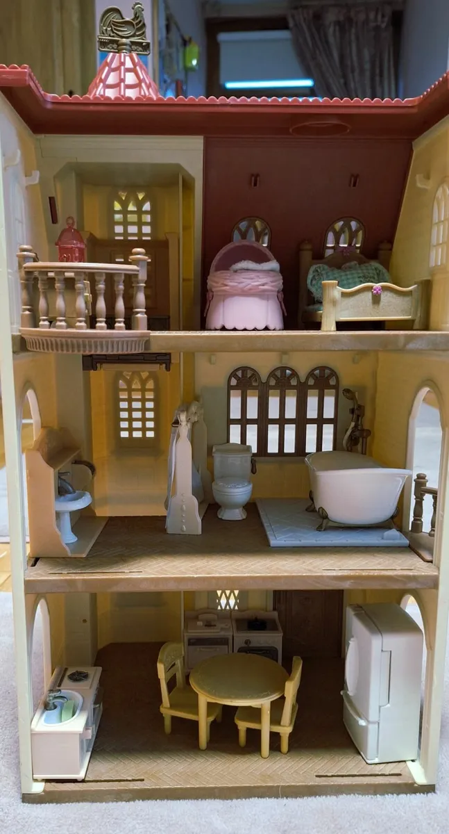 Sylvanian houses - Image 4