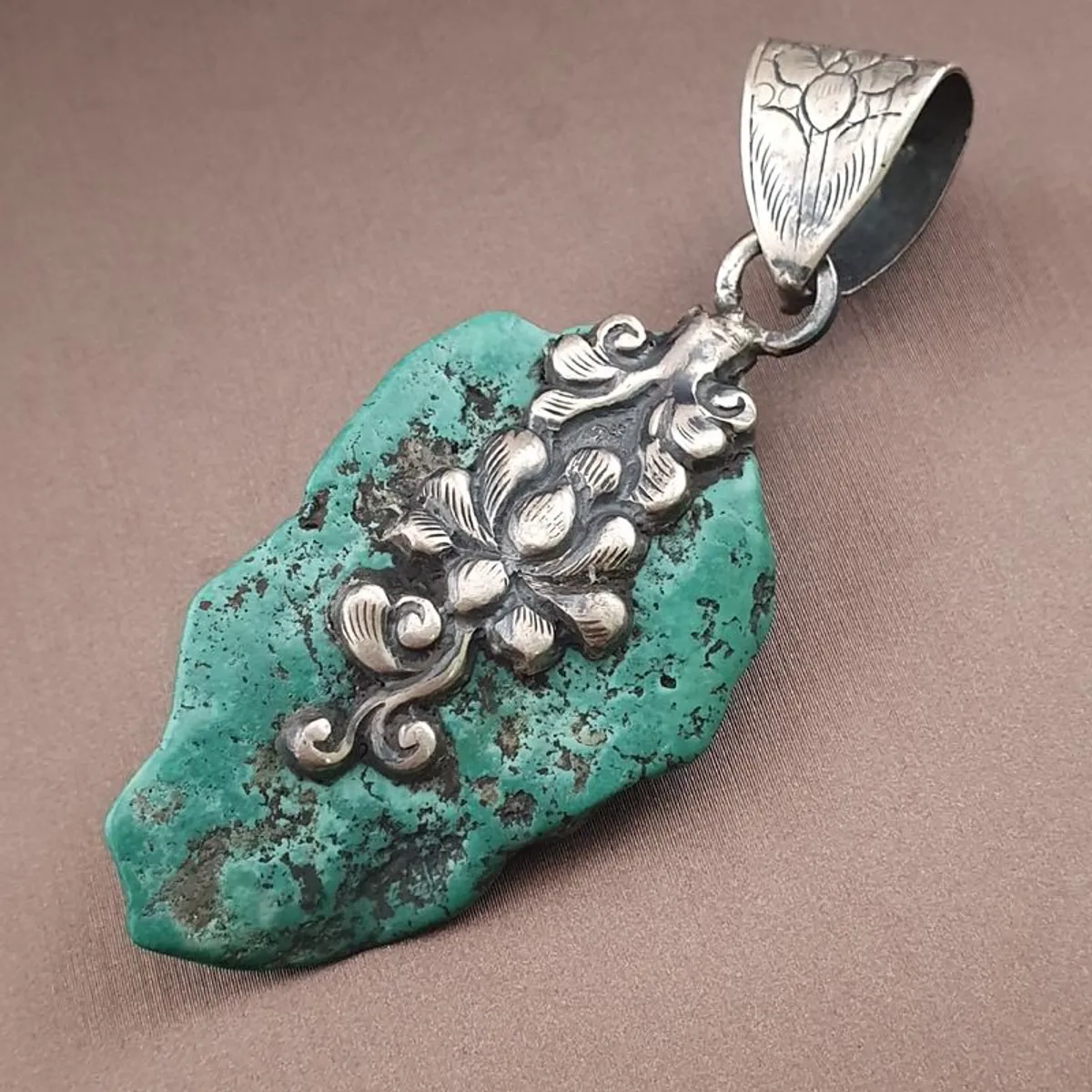 Vintage Natural Turqouise Silver Floral Desgin Pendant - Image 3