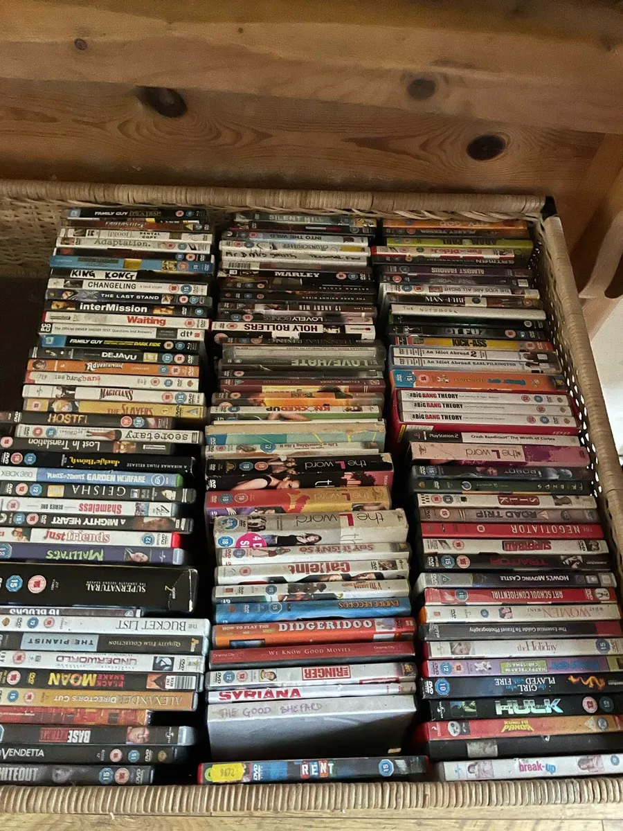 DVD & Books - Image 4