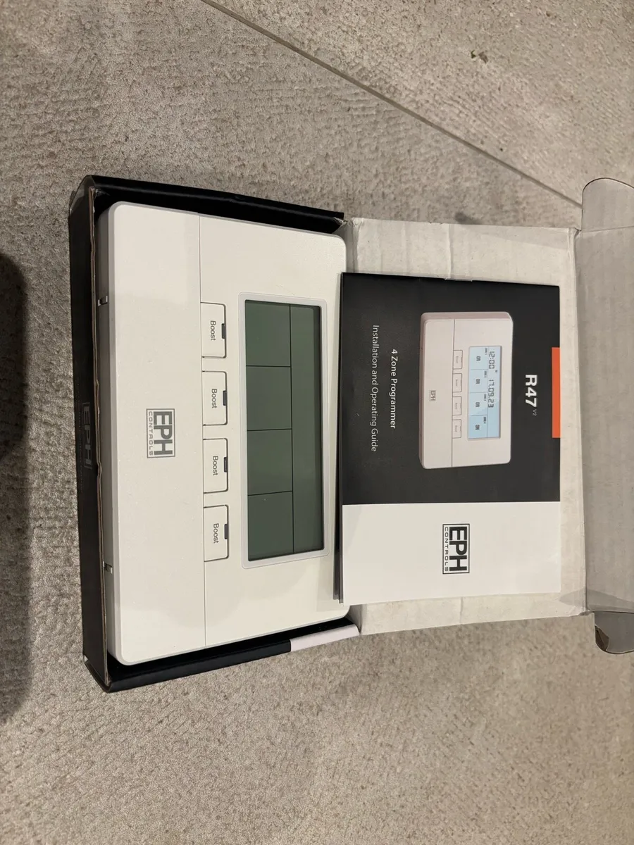 R47 V2 4 Zone heat control programmer - Image 2