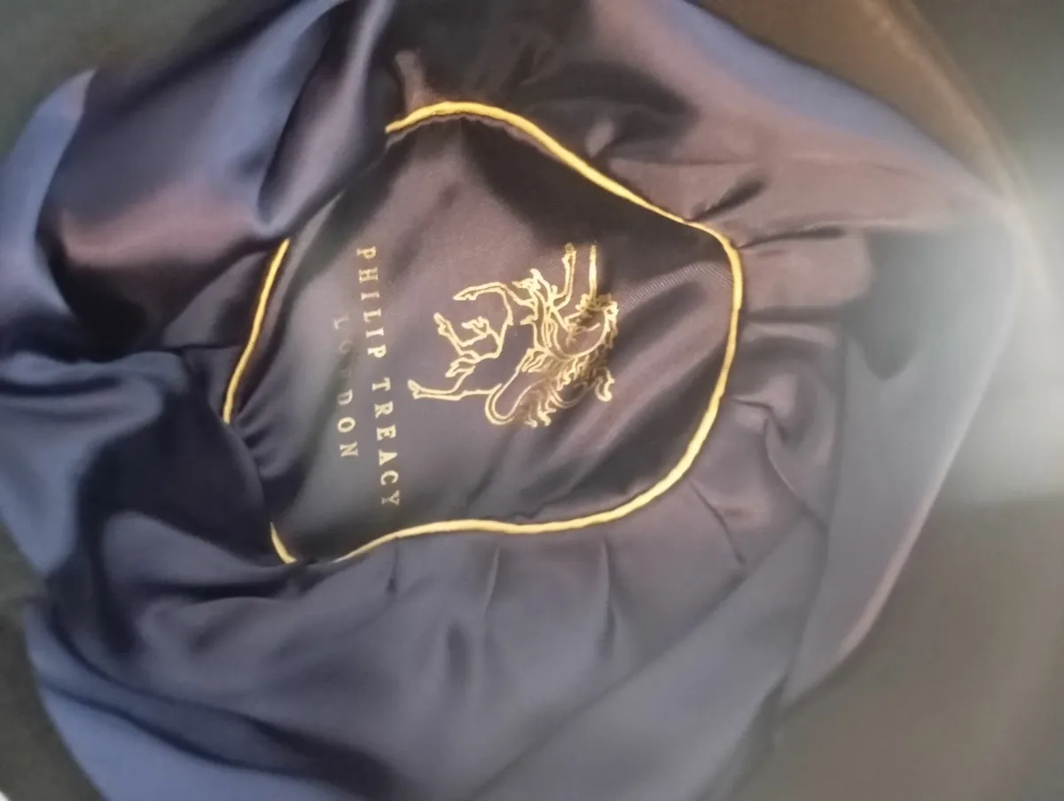 Philip Treacy Designer Hat - Image 2