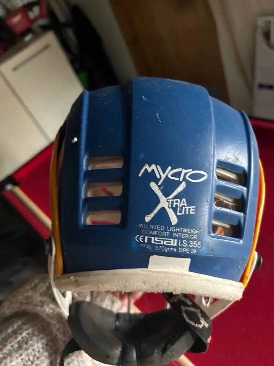 Hurling Helmet - Image 2