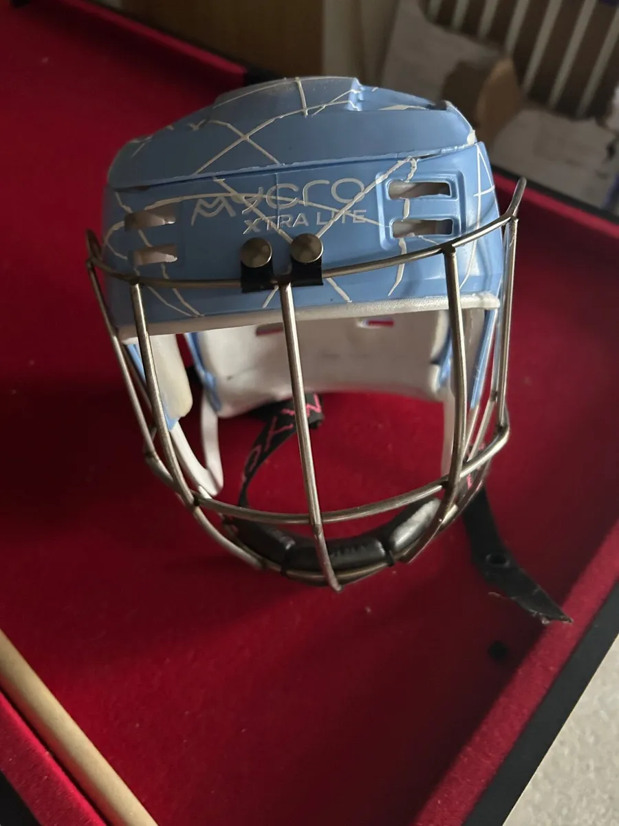 Hurling Helmet - Image 3