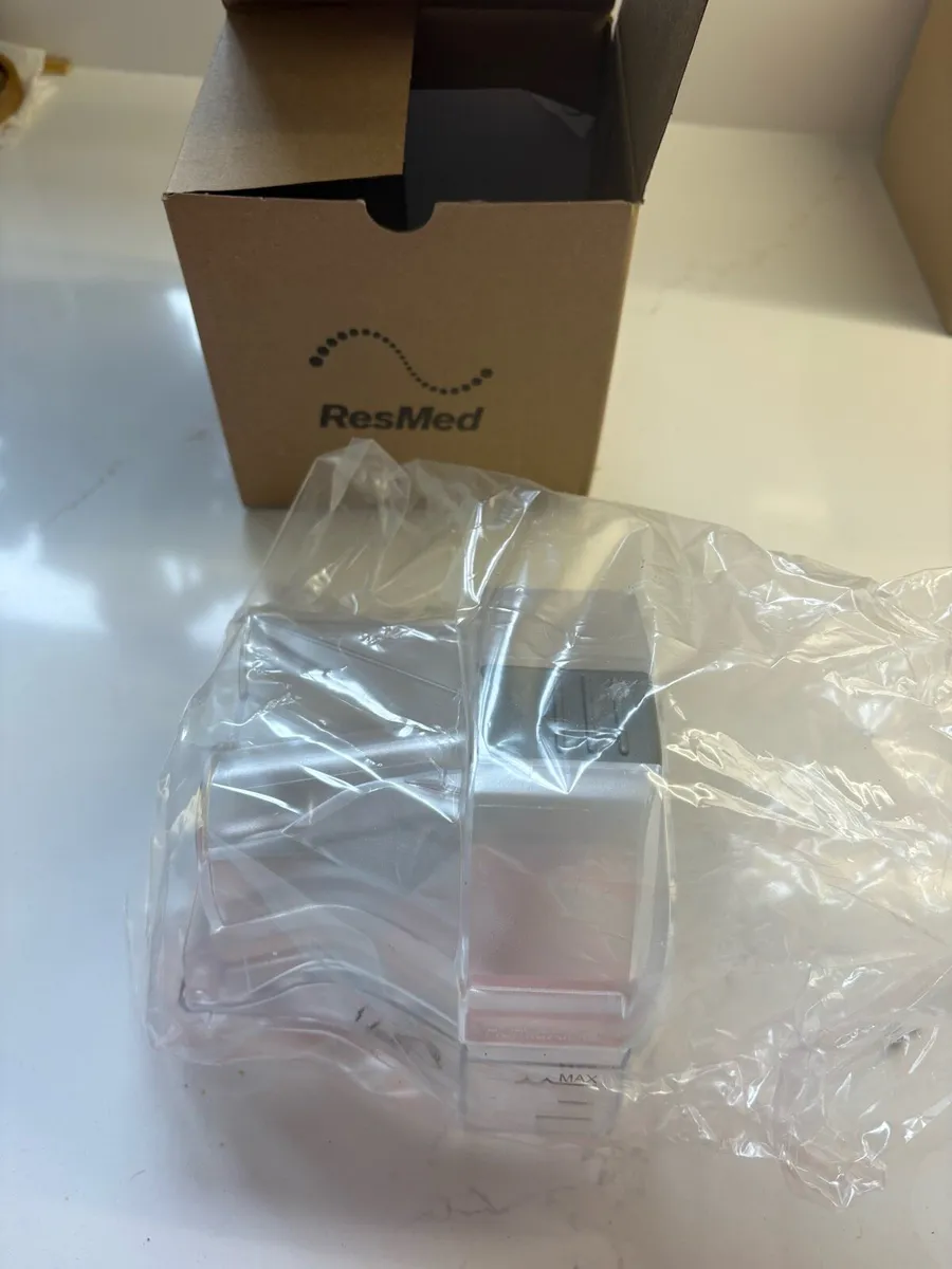 Resmed airsense 10 water tank/humidifier - Image 1