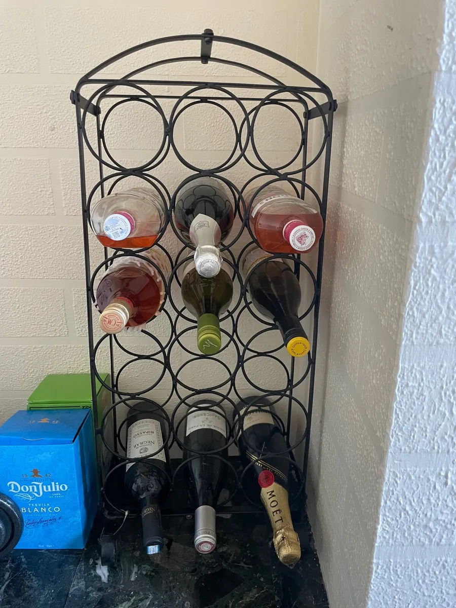 Wine rack - Image 1