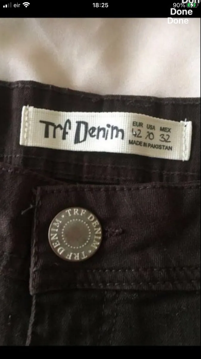 Ladies BNWT shorts size 14 €10 - Image 3