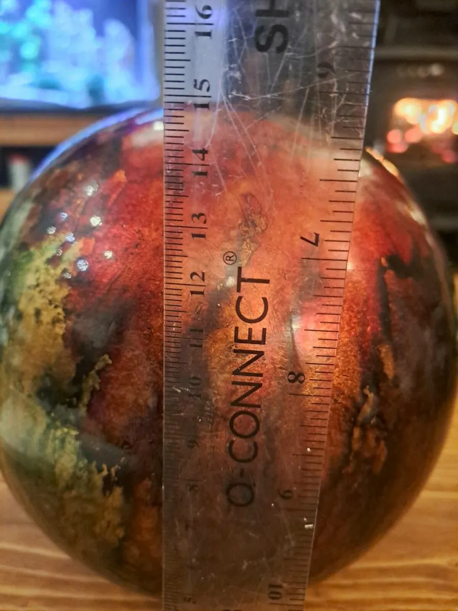 Decorative Art Glass Effect Sphere – 15cm - Image 2