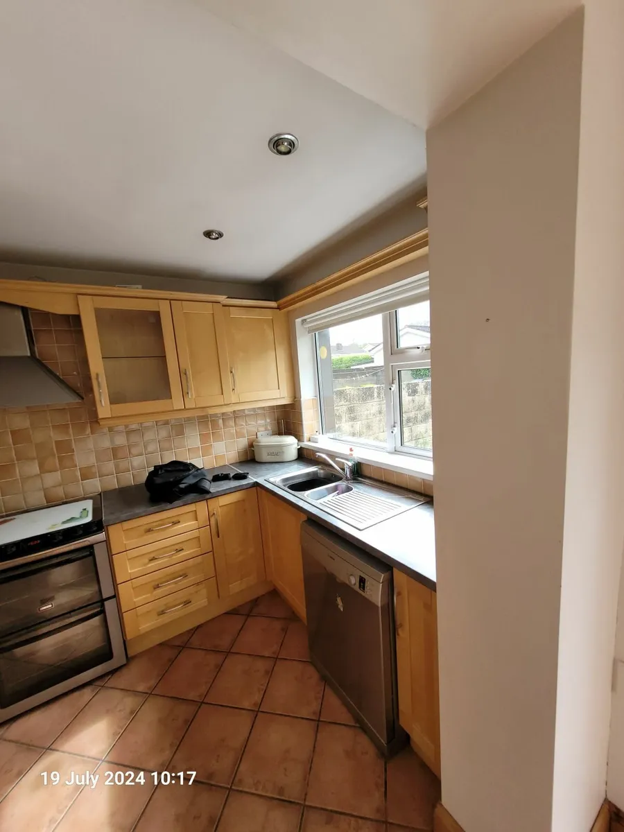 Kitchen Units - Image 3