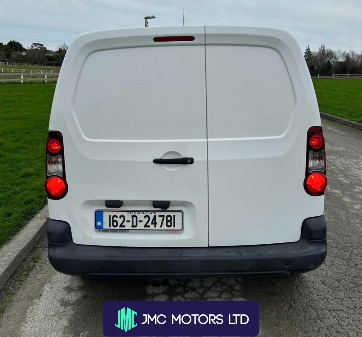 Peugeot Partner 2016 Low Mileage - Image 3