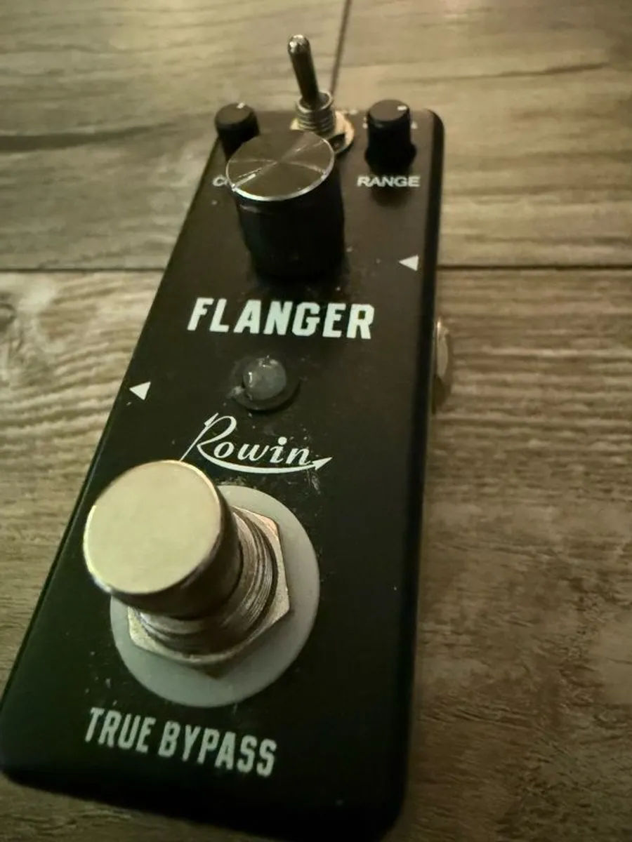 MXR pedal and many more - Image 3