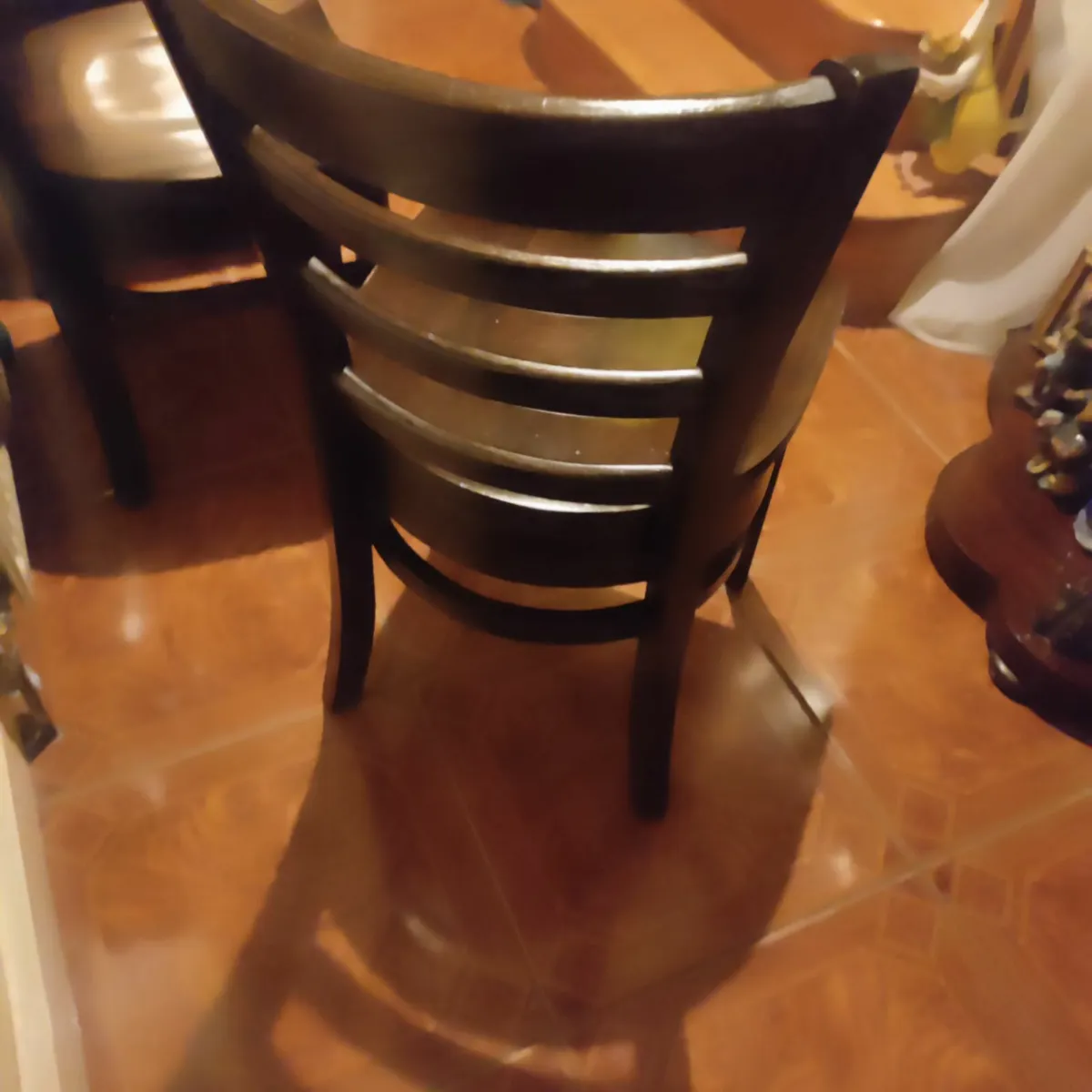 Kitchen chairs - Image 2