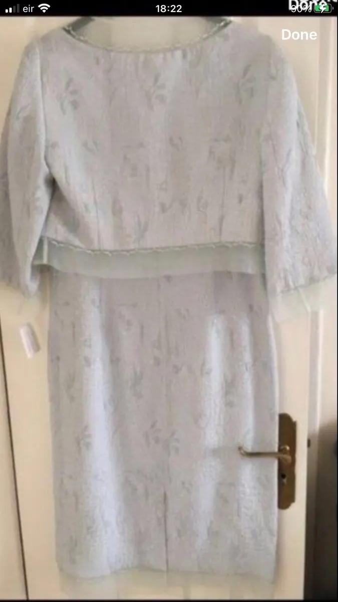 Ladies two piece dress and jacket €50 - Image 2