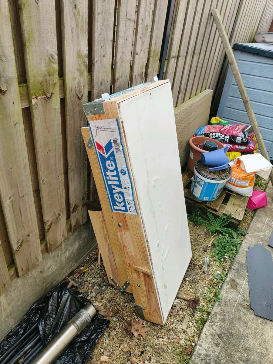 Keylite KYL02 folding attic ladder - Image 2