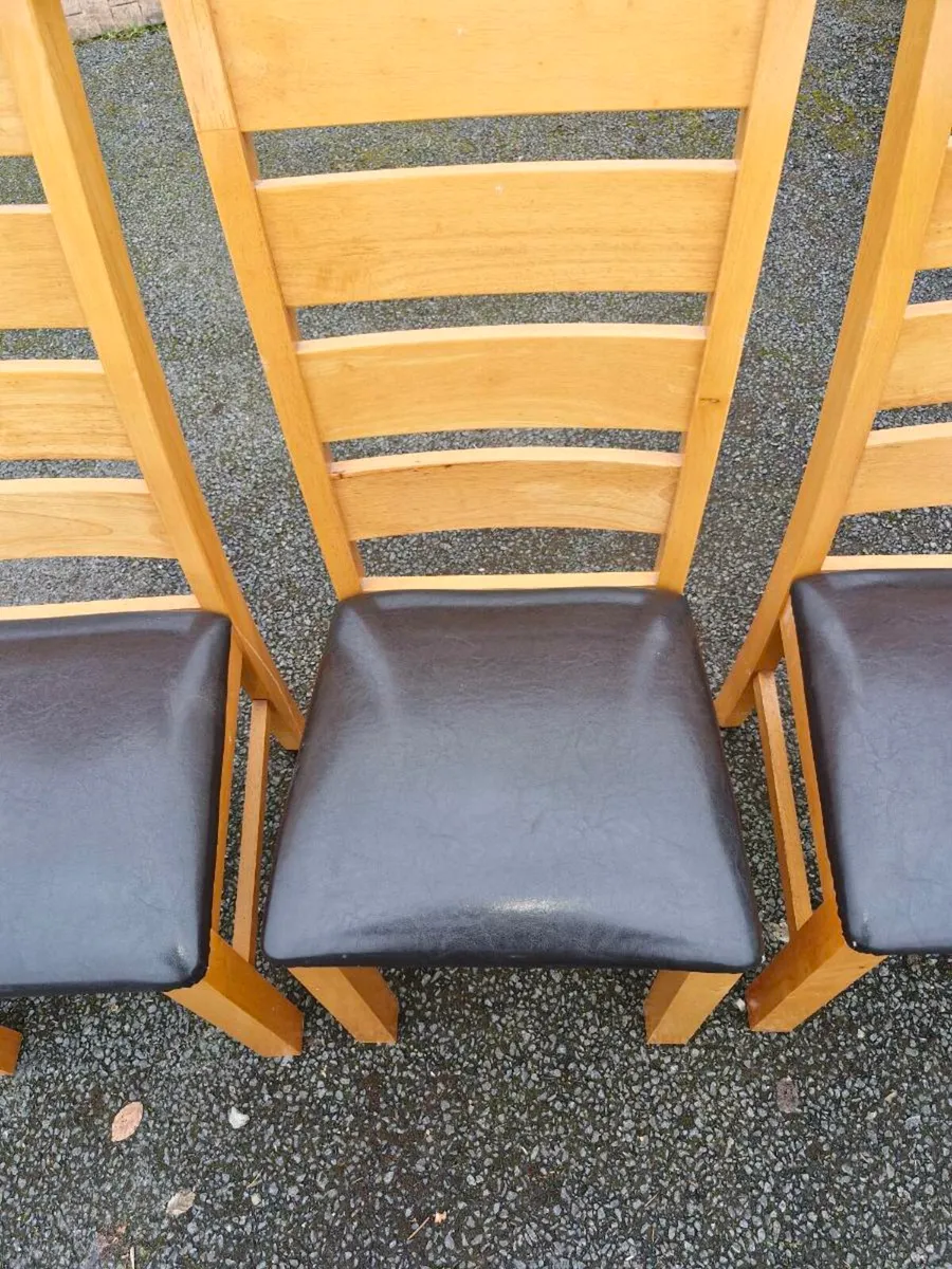 4 dinning room chairs - Image 2