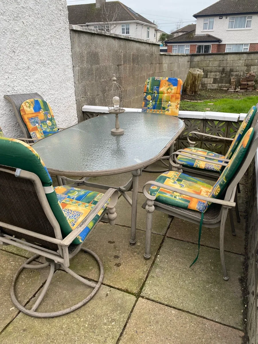 Garden Table & Chairs - Image 1