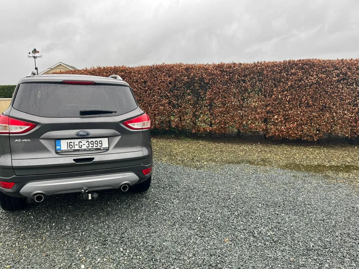 Ford Kuga 2016 - Image 2