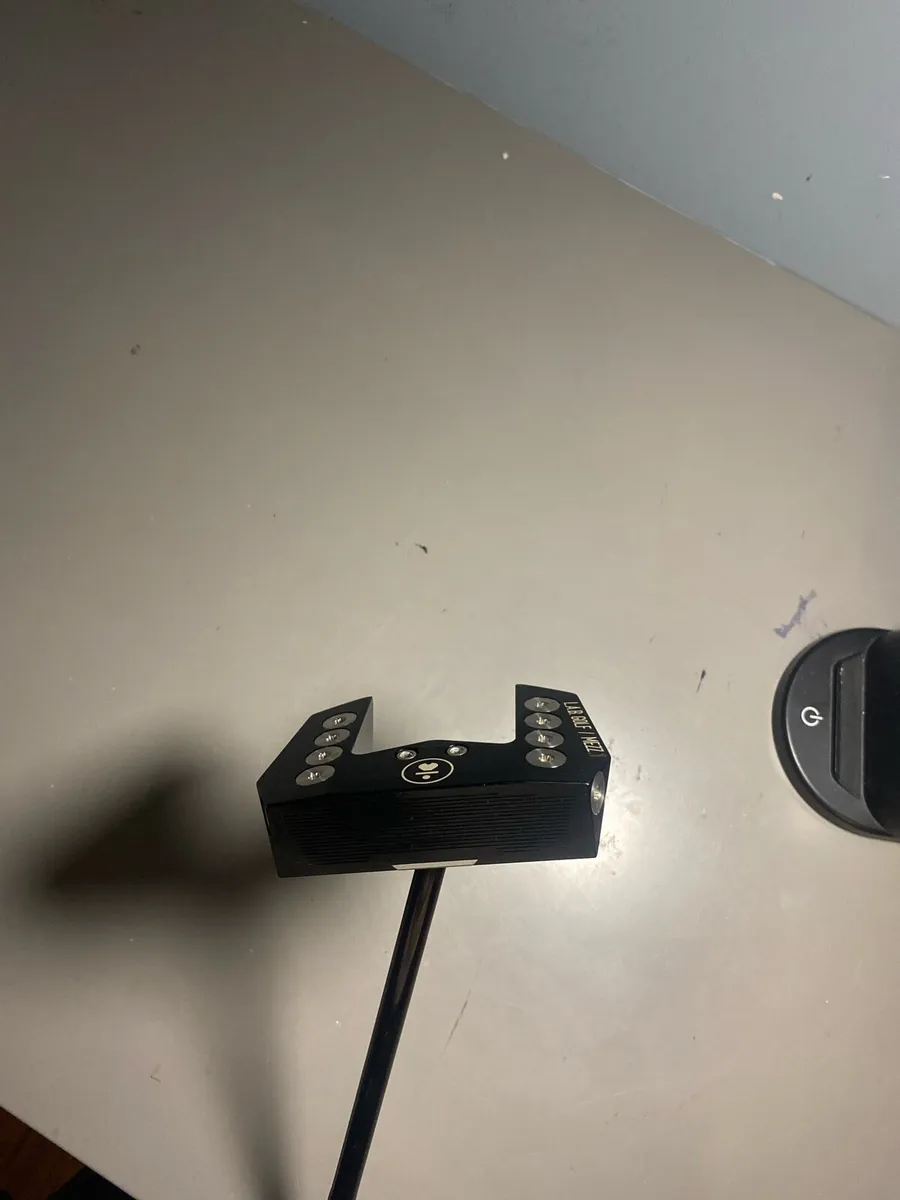 Golf putter - Image 2