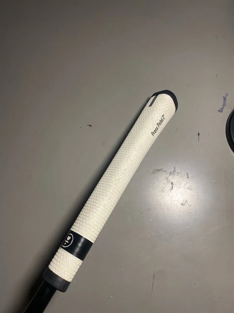 Golf putter - Image 4