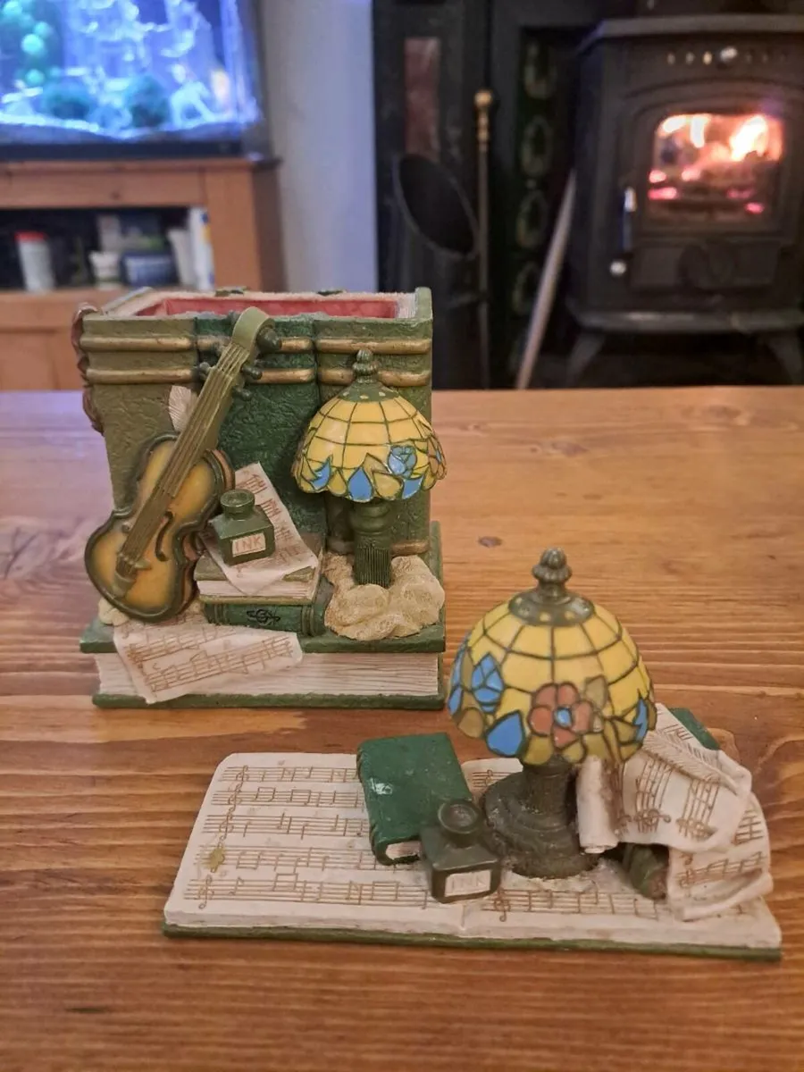 The Leonardo Collection Musical Desk Set - Image 1