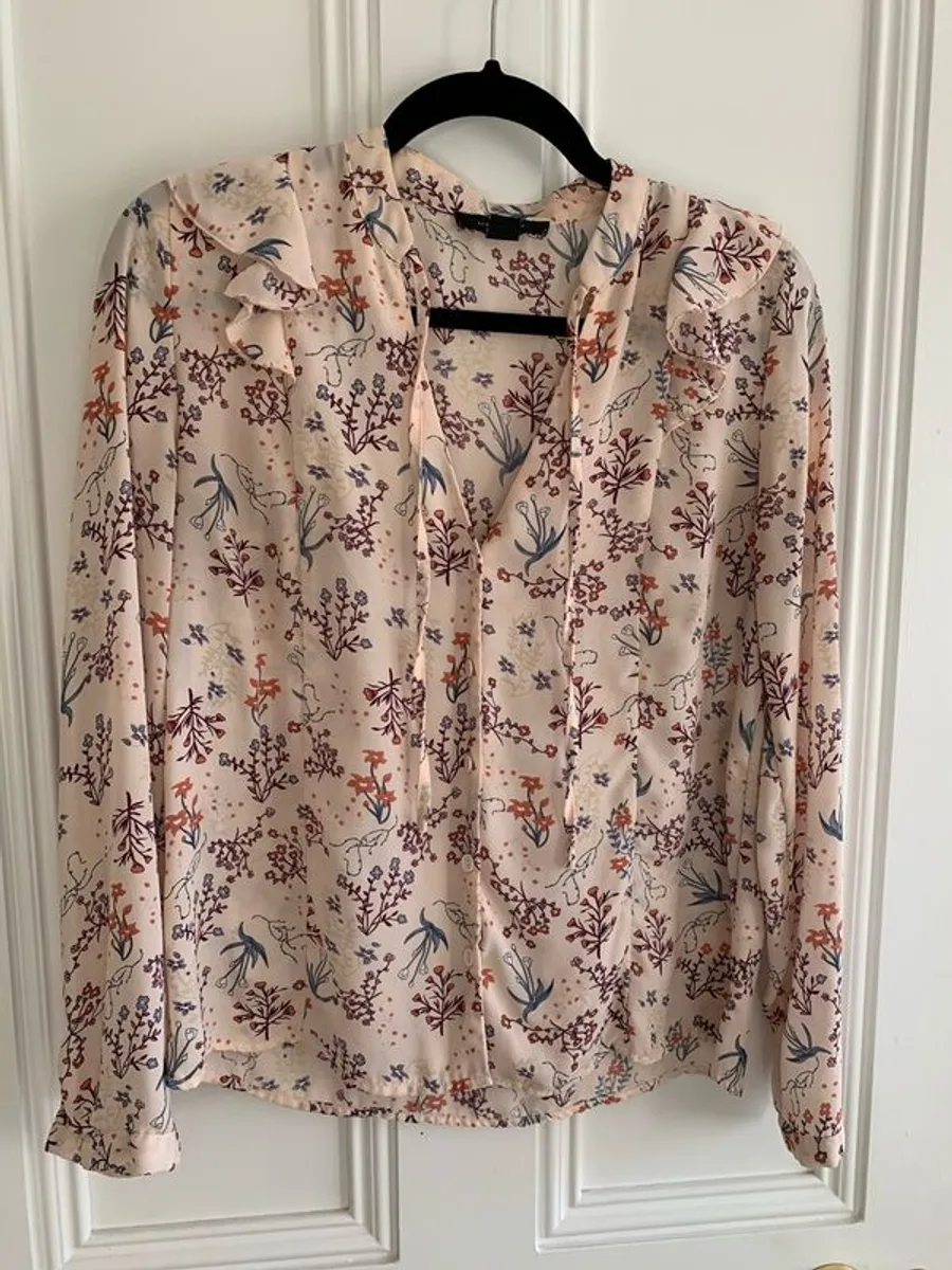 Ladies Tops - 2 for 10 Euro- Size 10 - Image 3