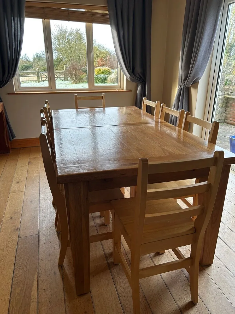Dining table with set of 8 chairs - Image 3