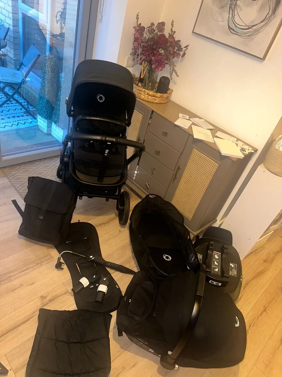 Bugaboo fox 5 complete bundle - Image 1