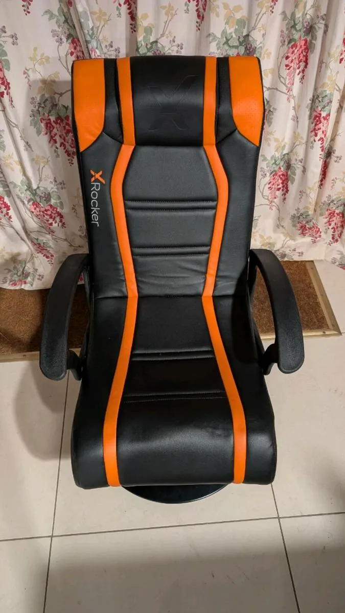 XRocker gaming chair - Image 1