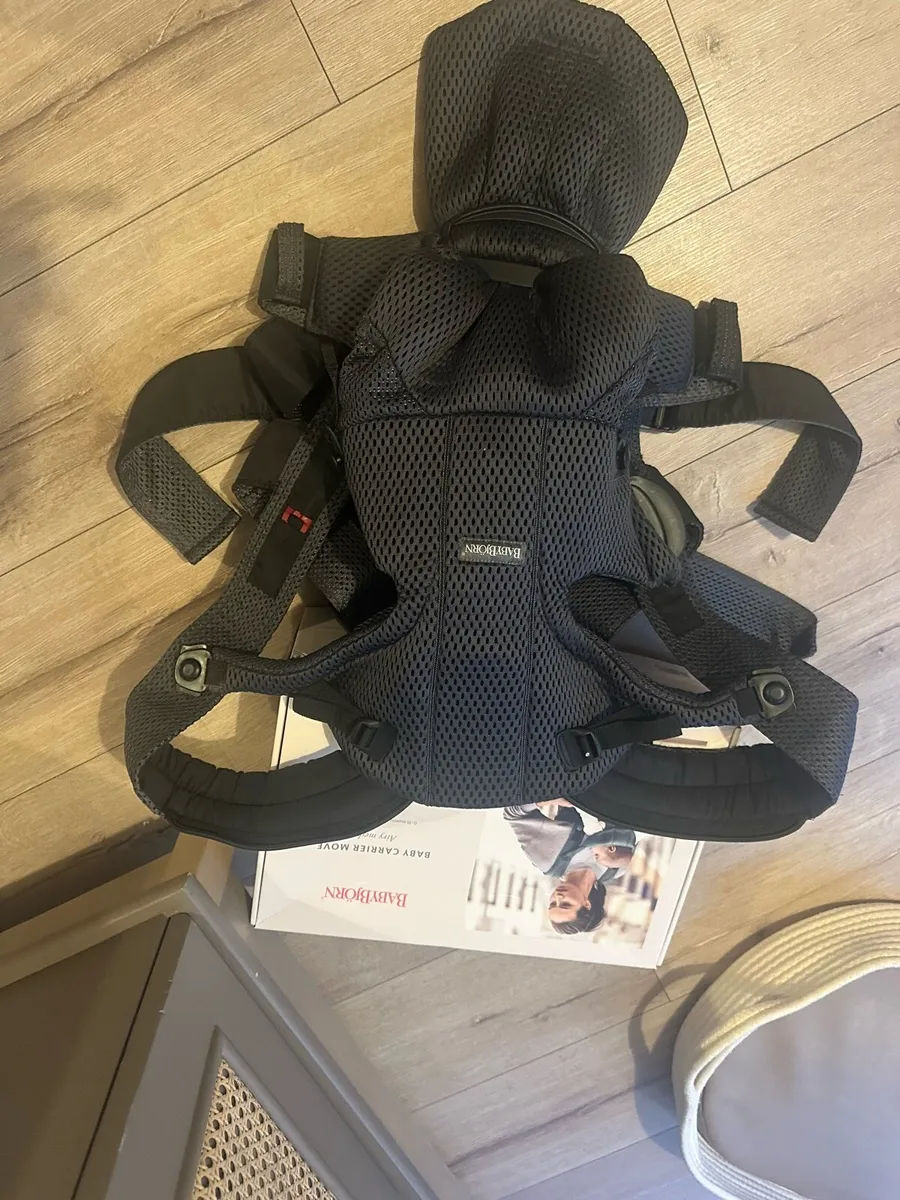 Baby carrier - Image 2