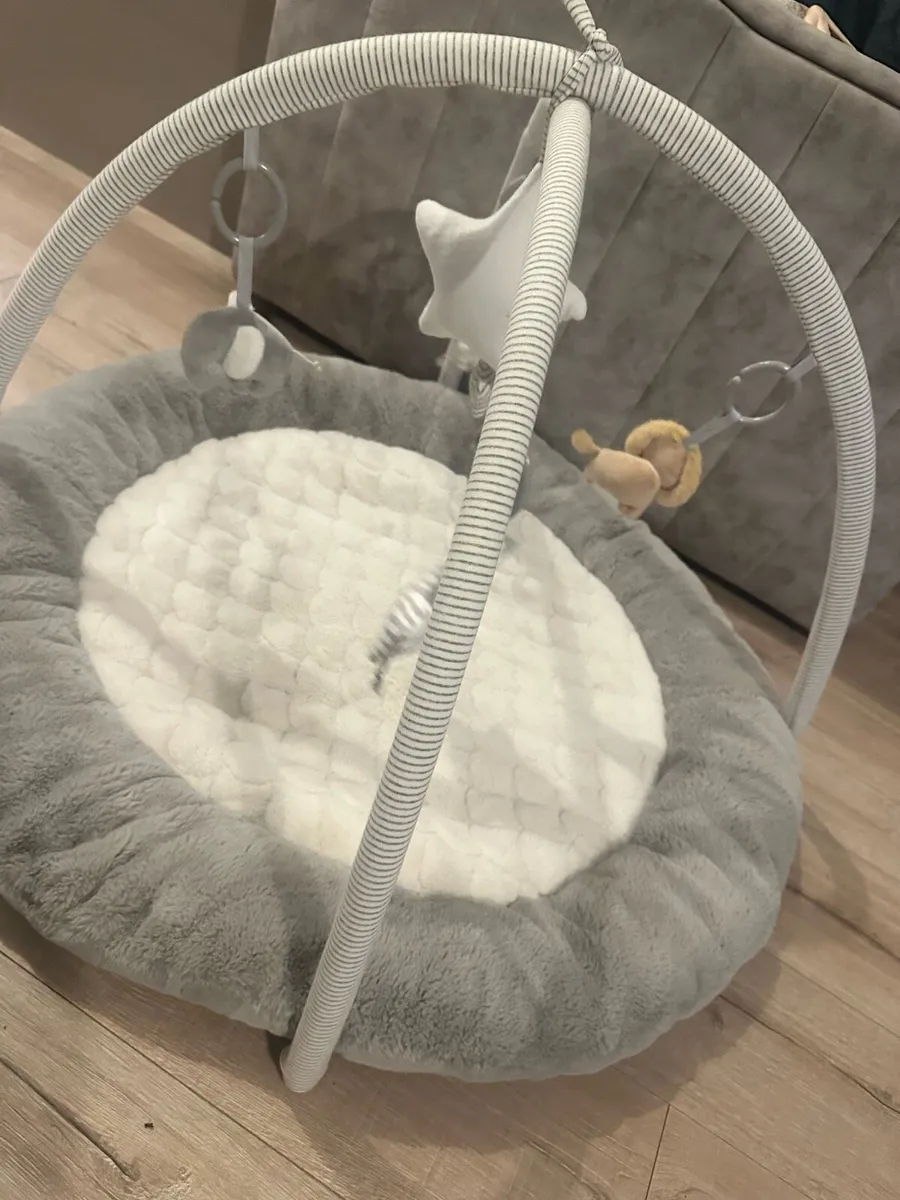 Mama and papas play mat - Image 2