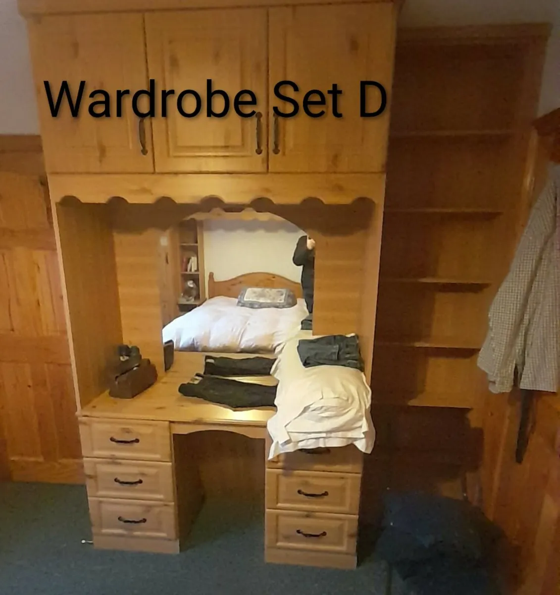 Wardrobes (for sale due to demolition) - Image 4